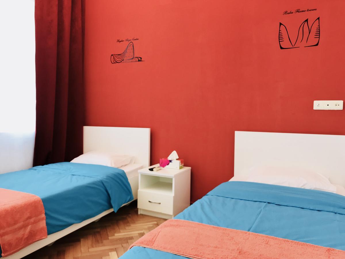 Check-In Apartment Near Fountain Square Vidadi Str Baku Exterior photo