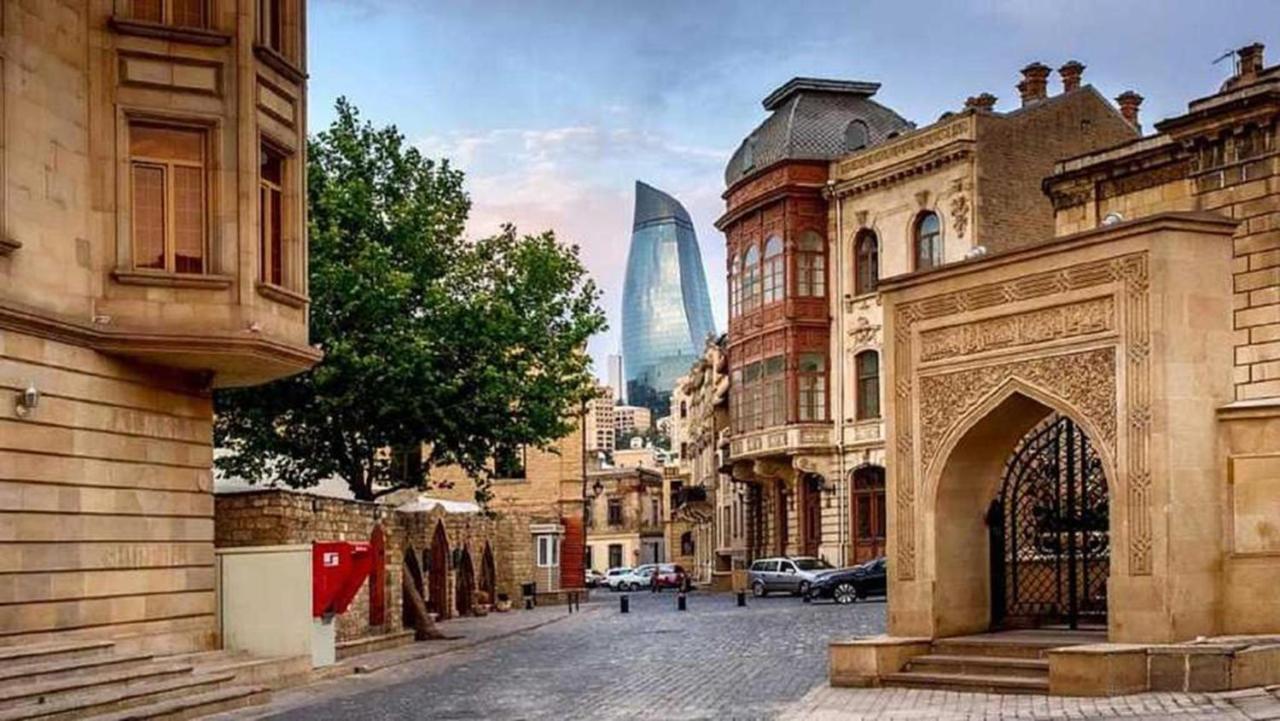 Check-In Apartment Near Fountain Square Vidadi Str Baku Exterior photo